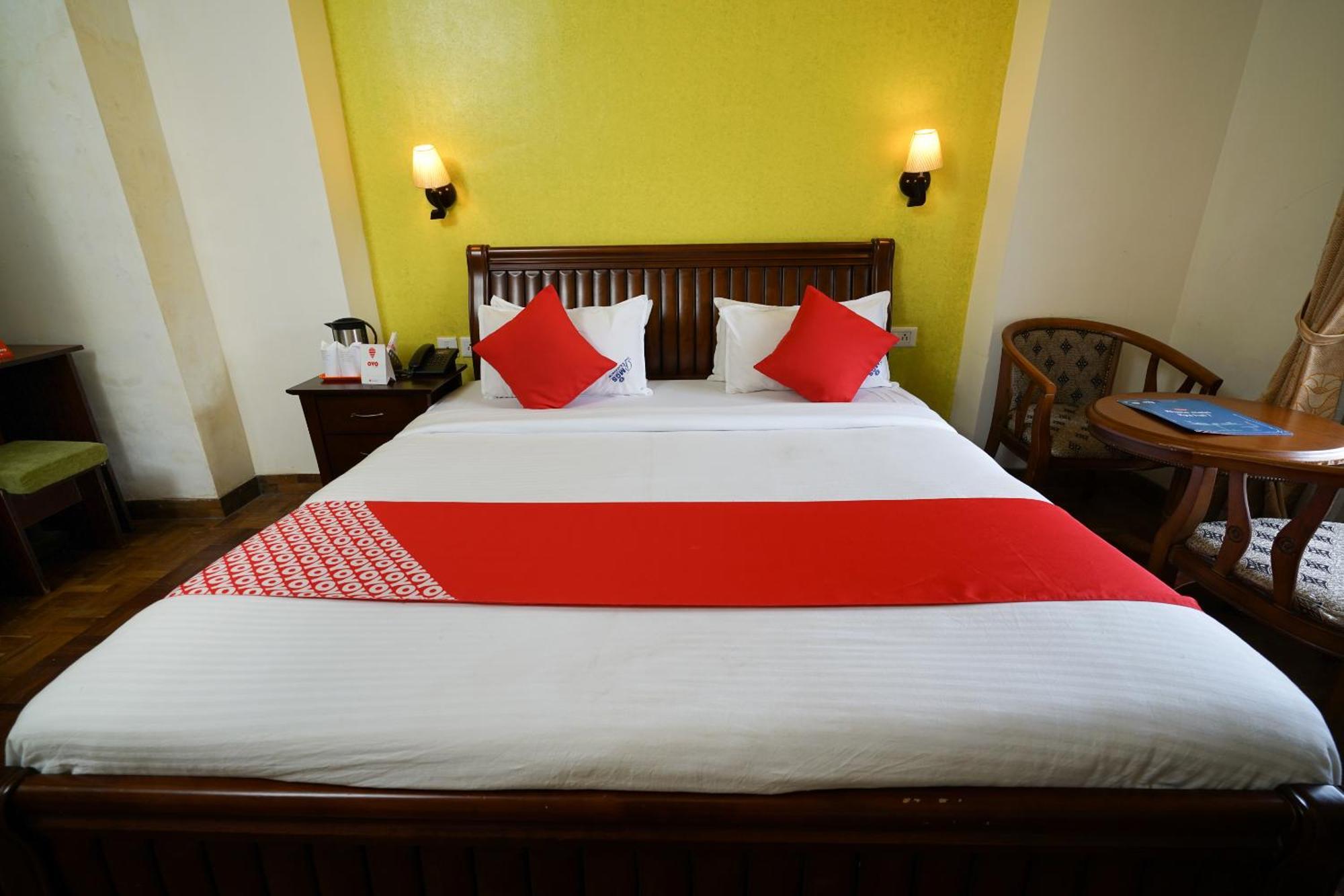 Hotel Mgs Residency Kallar Vattiyar Esterno foto